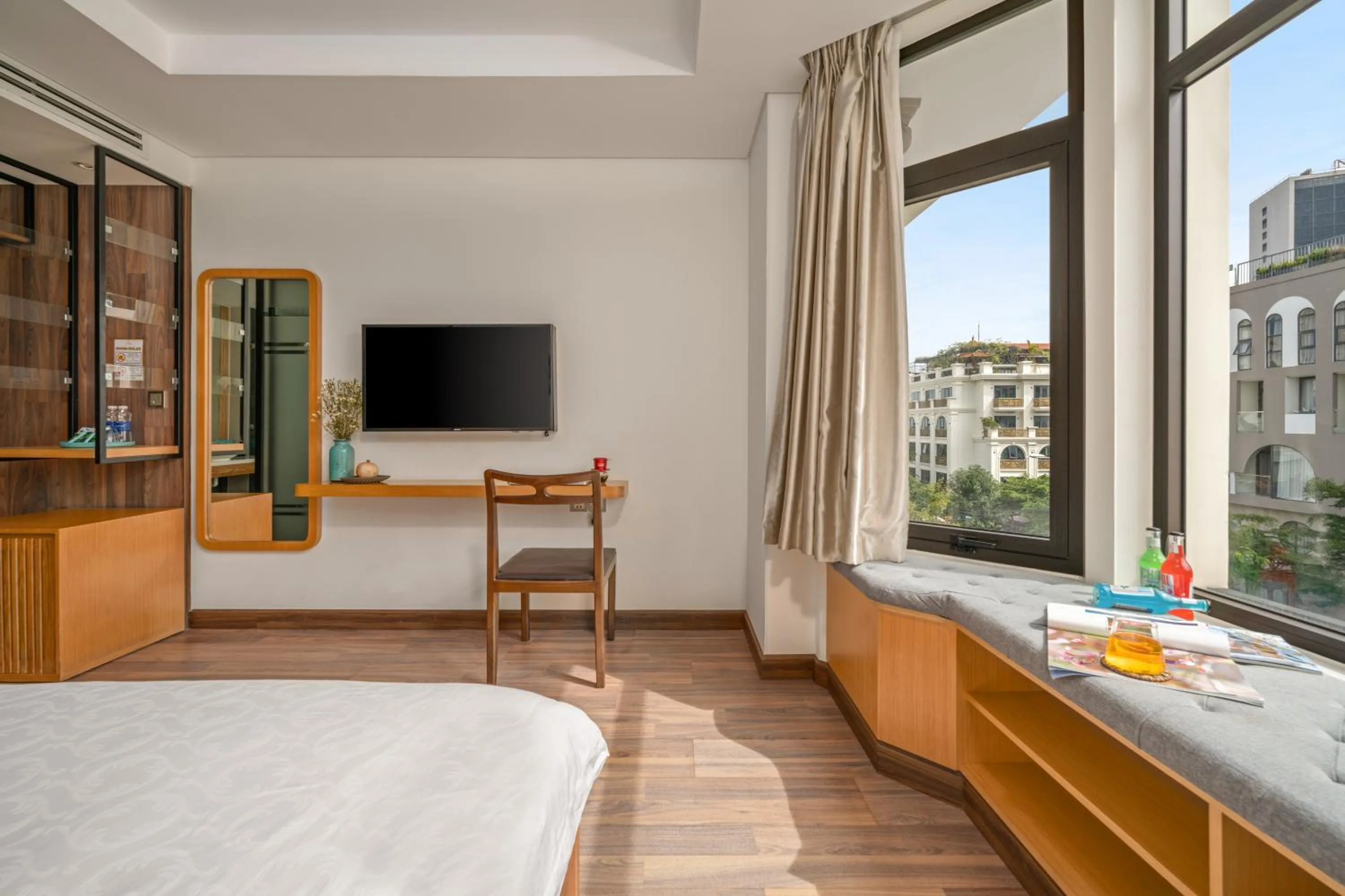 Photo of the whole room, Bed in Brilliant Majestic Hotel