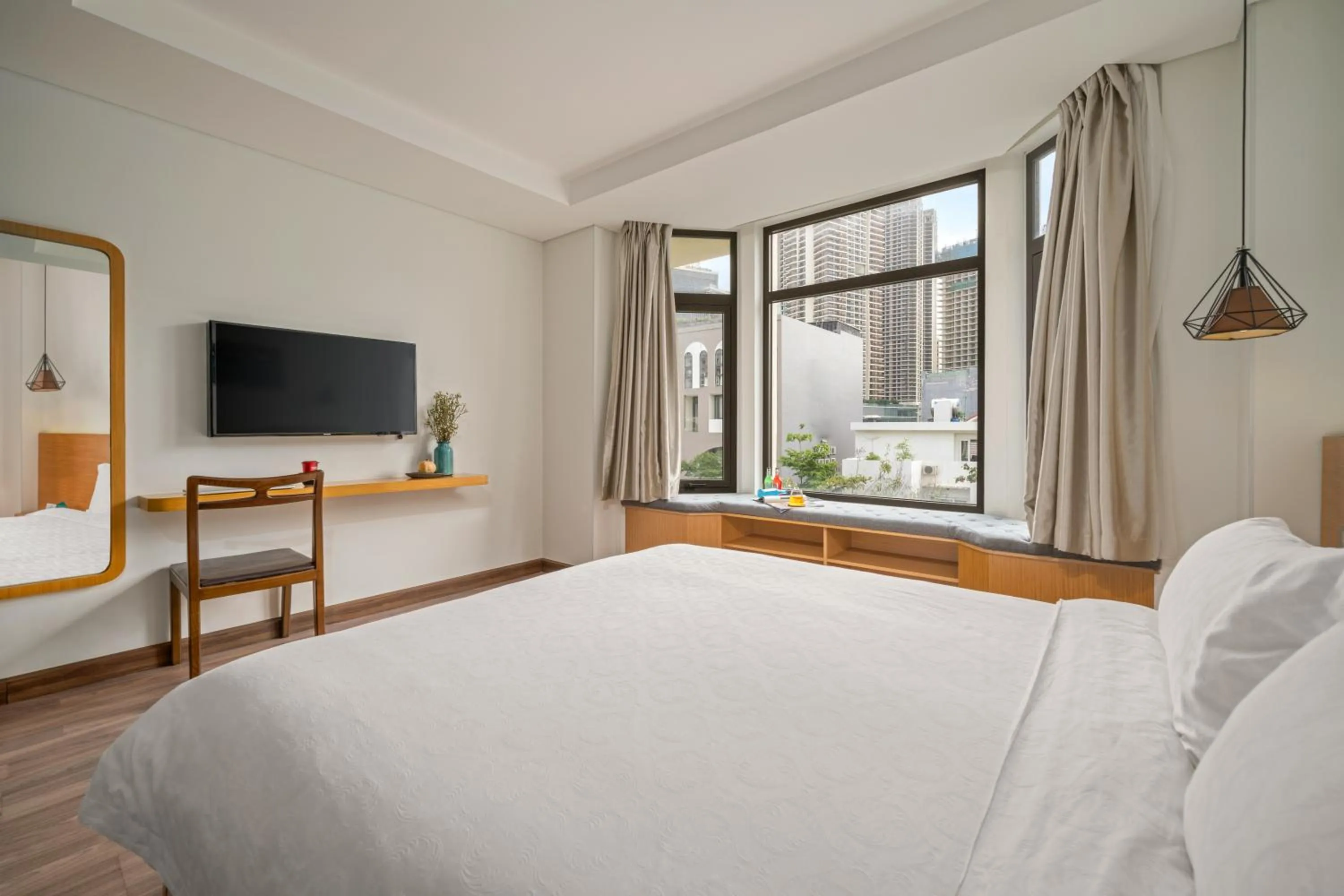 Bed in Brilliant Majestic Hotel