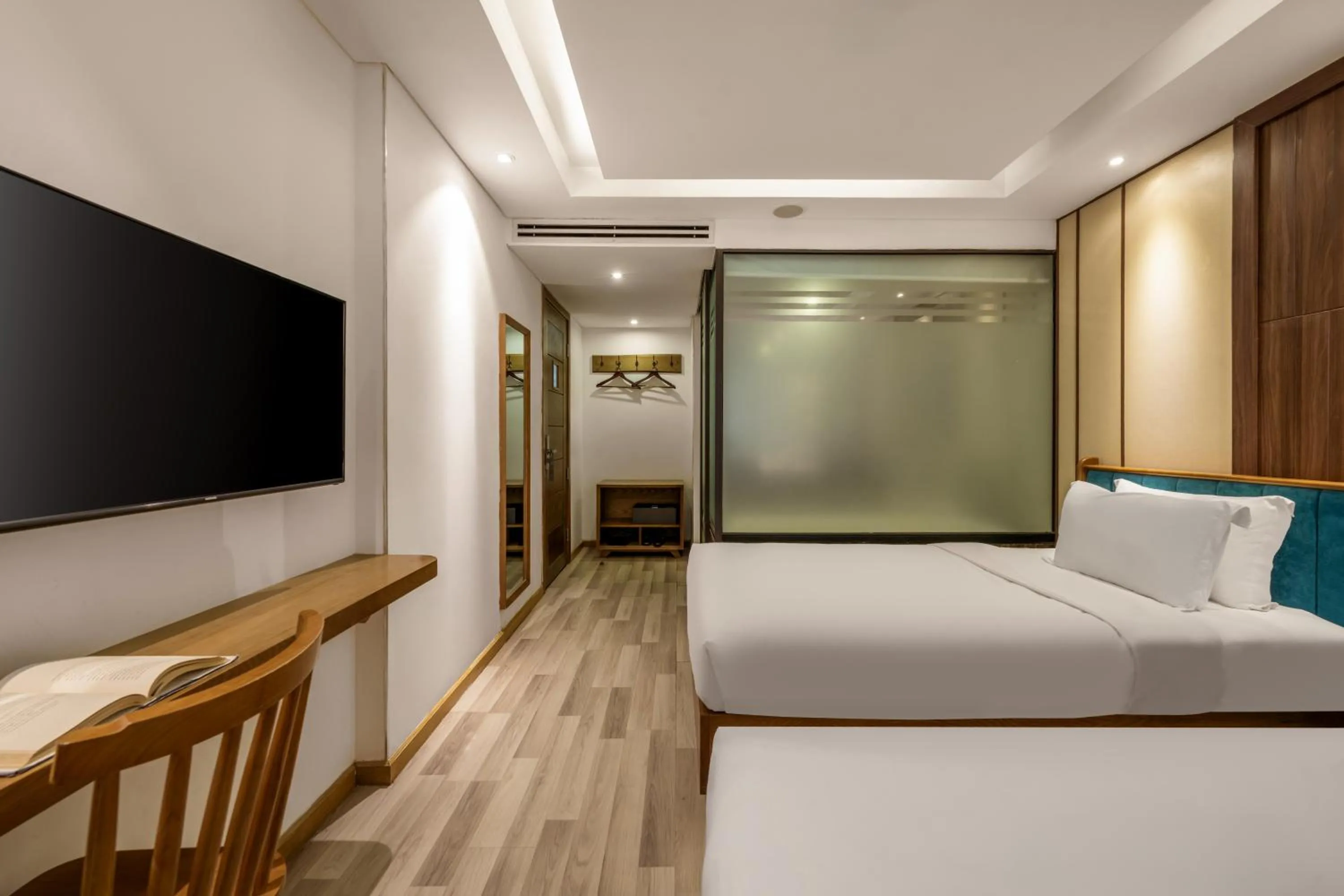 Bed in Brilliant Majestic Hotel