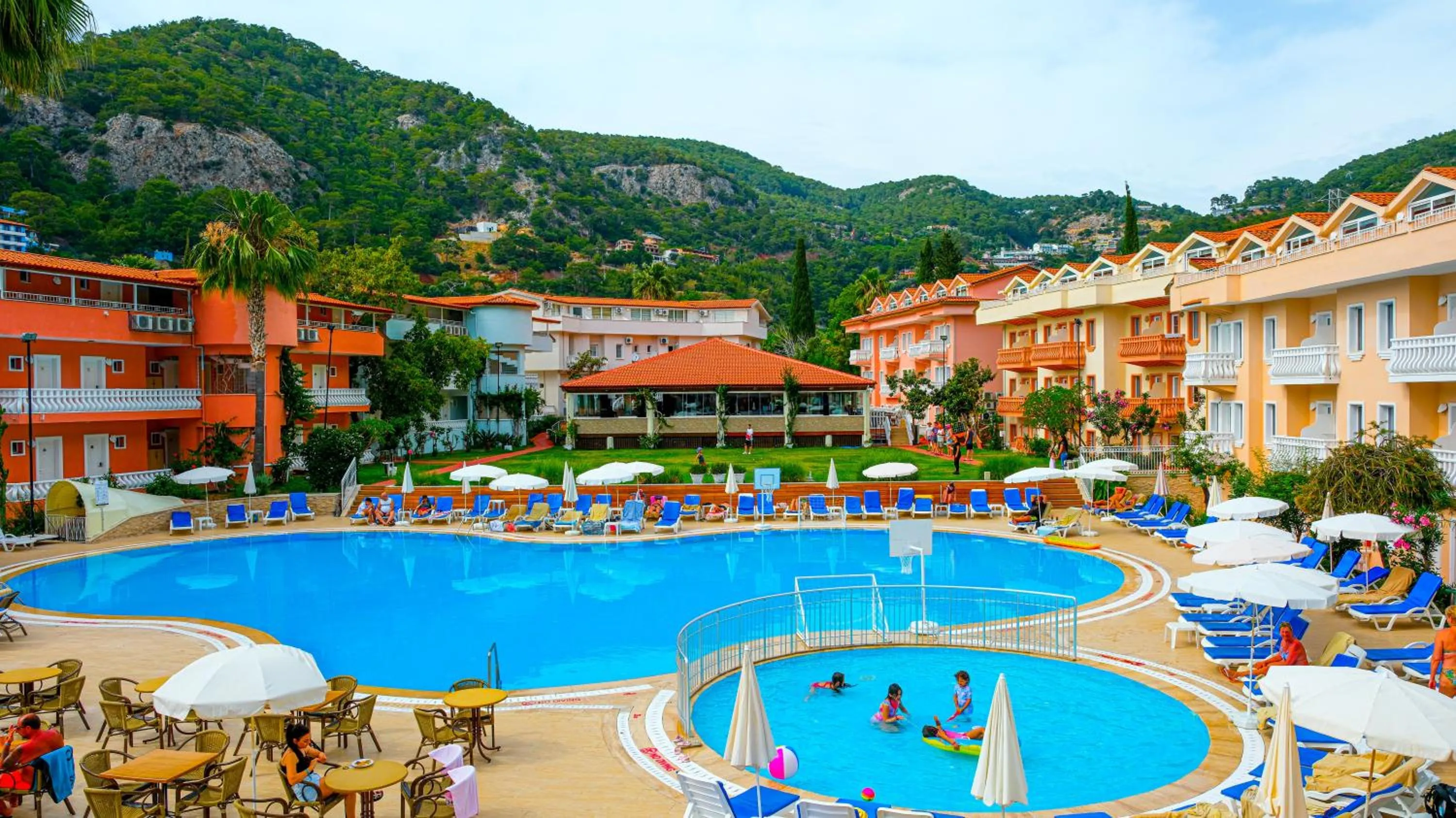 Pool view in Ölüdeniz Turquoise Hotel - All Inclusive