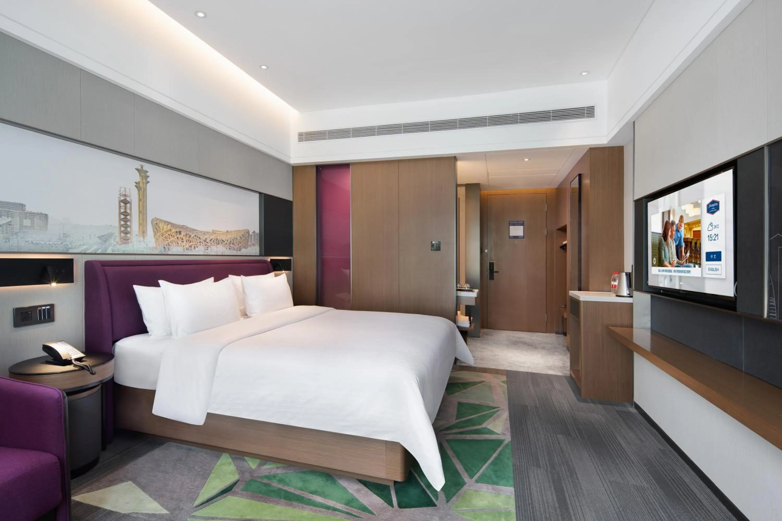 Photo of the whole room, Bed in Hampton by Hilton Beijing South Railway Station
