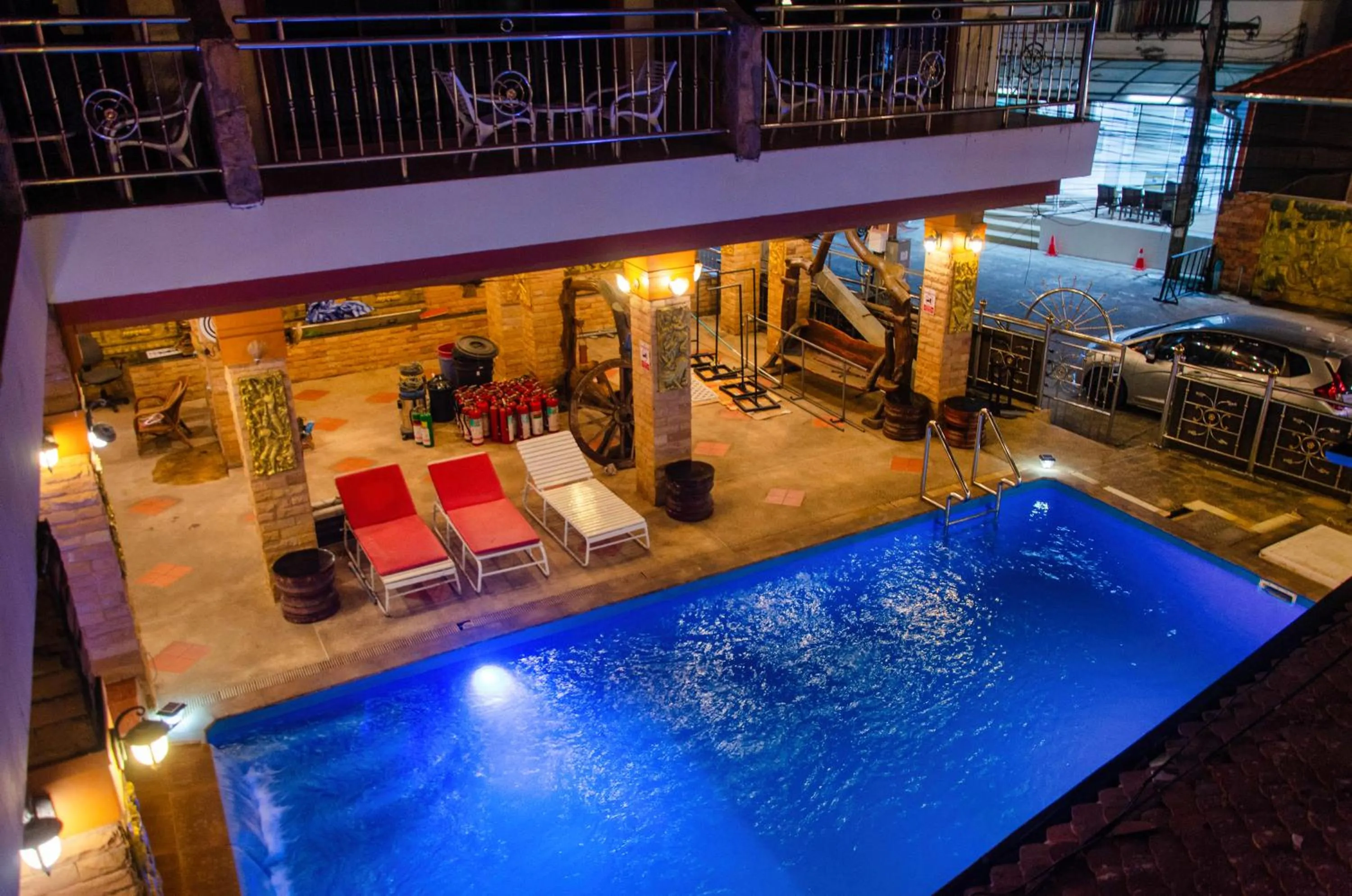 Patio in Diva Patong Hotel