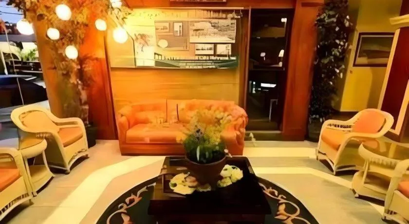 Richmond Plaza Hotel