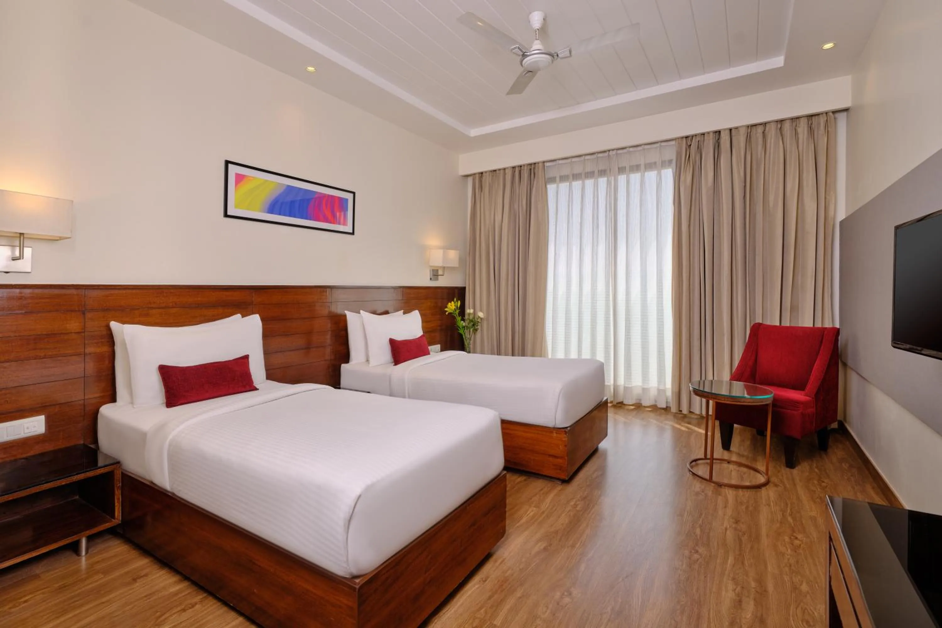 Bed in Best Western Country Woods Ambala