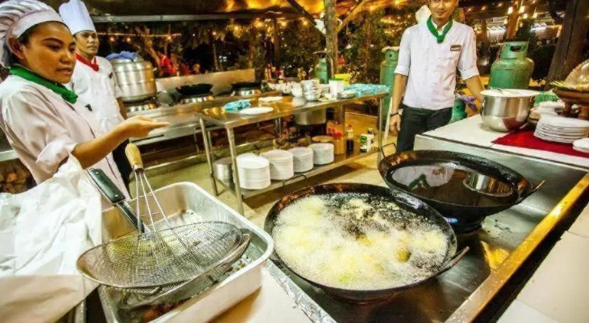 Phi Phi Banyan Villa