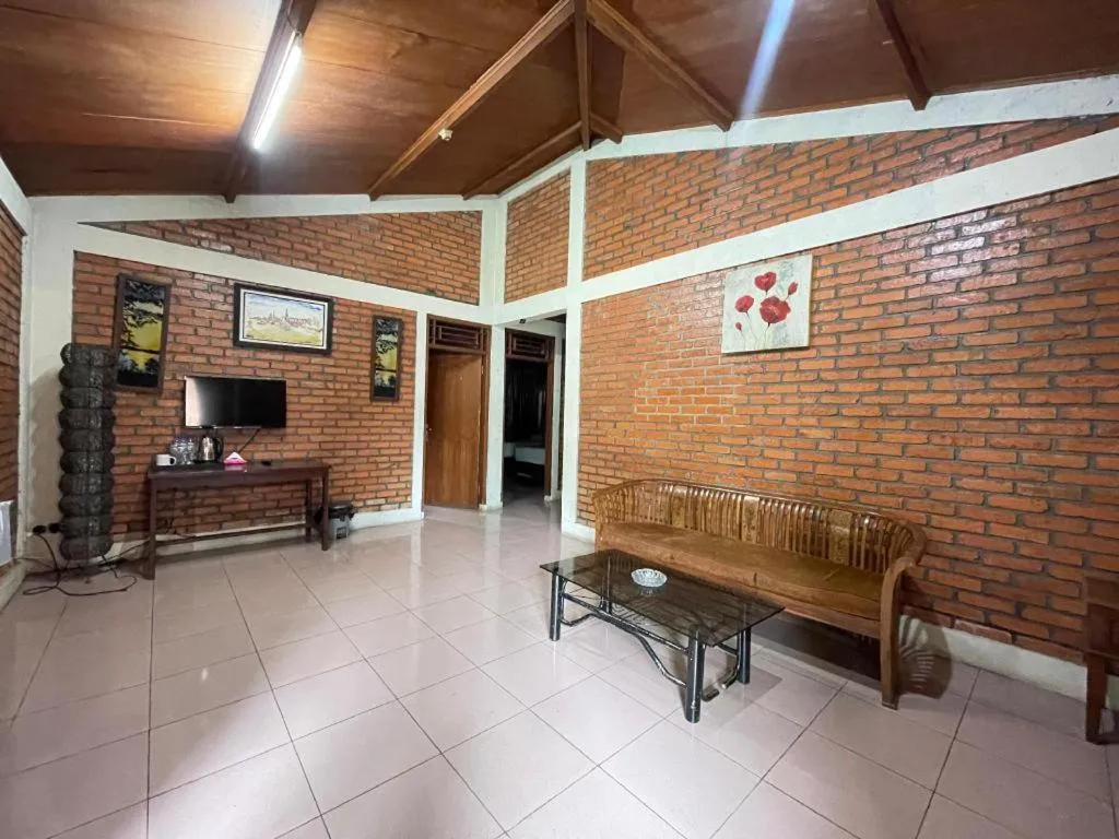 Rizen Premiere Hotel