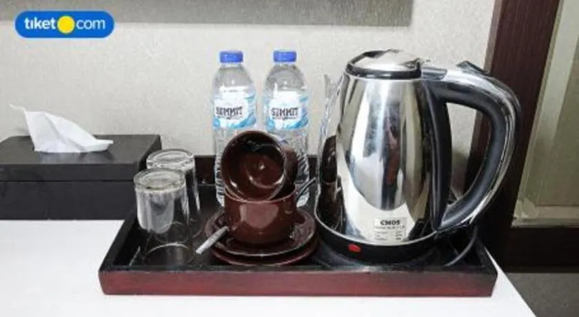 Rizen Premiere Hotel