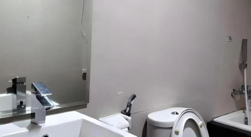 Rizen Premiere Hotel