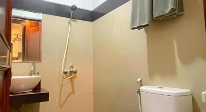 Rizen Premiere Hotel