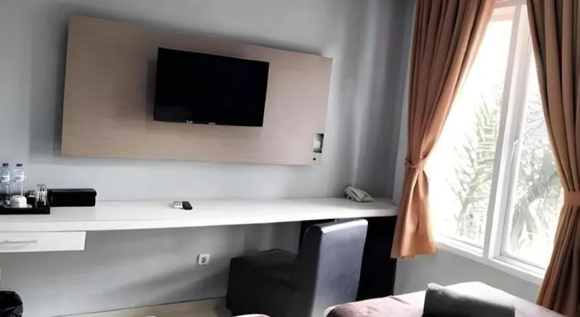 Rizen Premiere Hotel