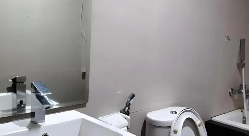 Rizen Premiere Hotel