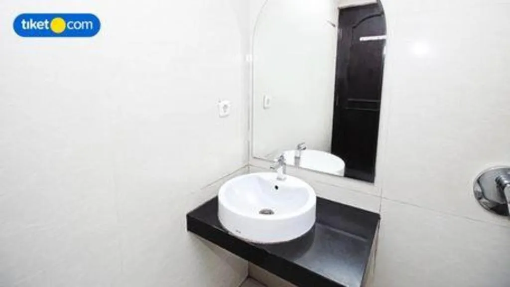 Rizen Premiere Hotel