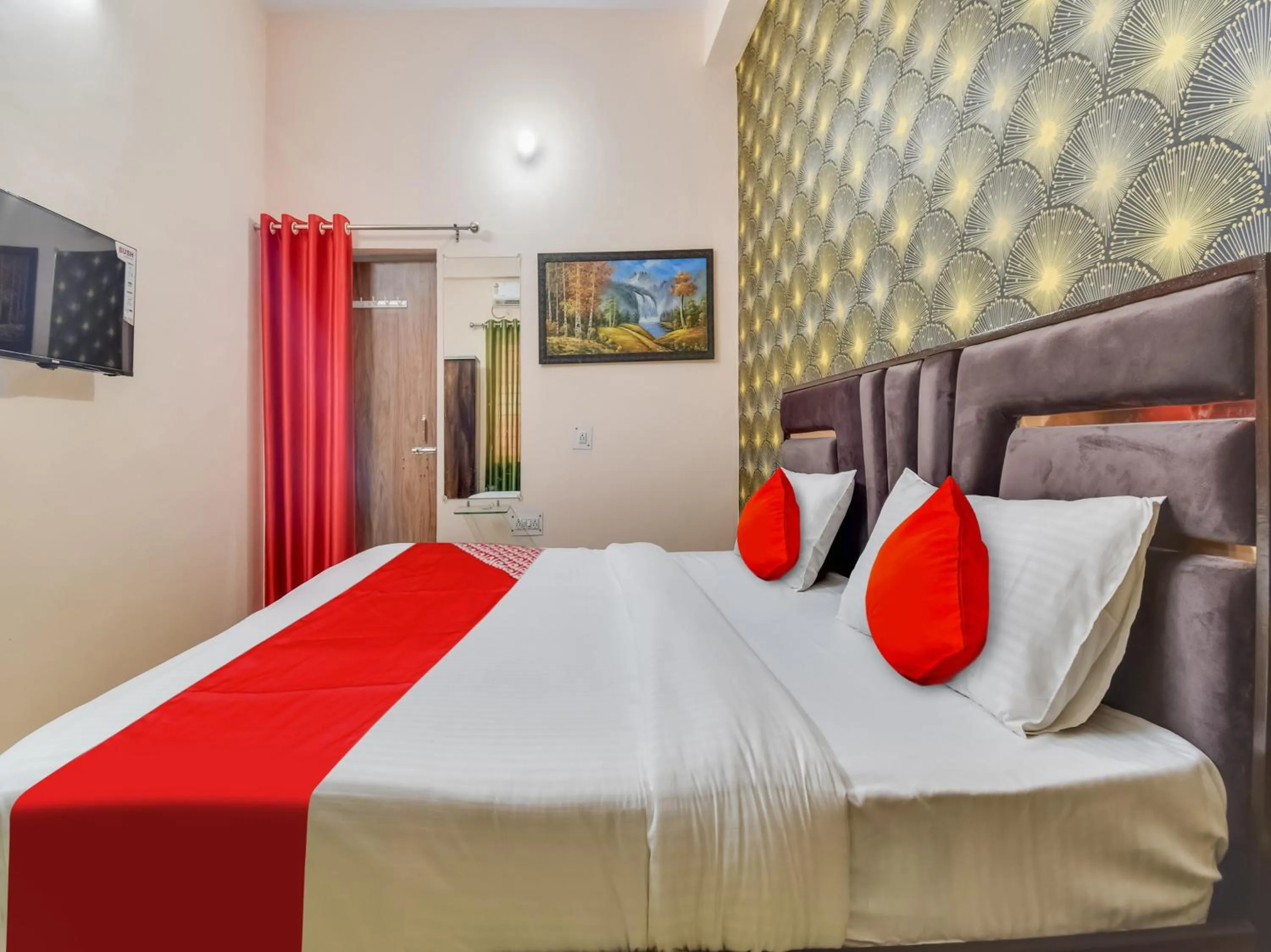 Bedroom in Hotel VRINDAVAN