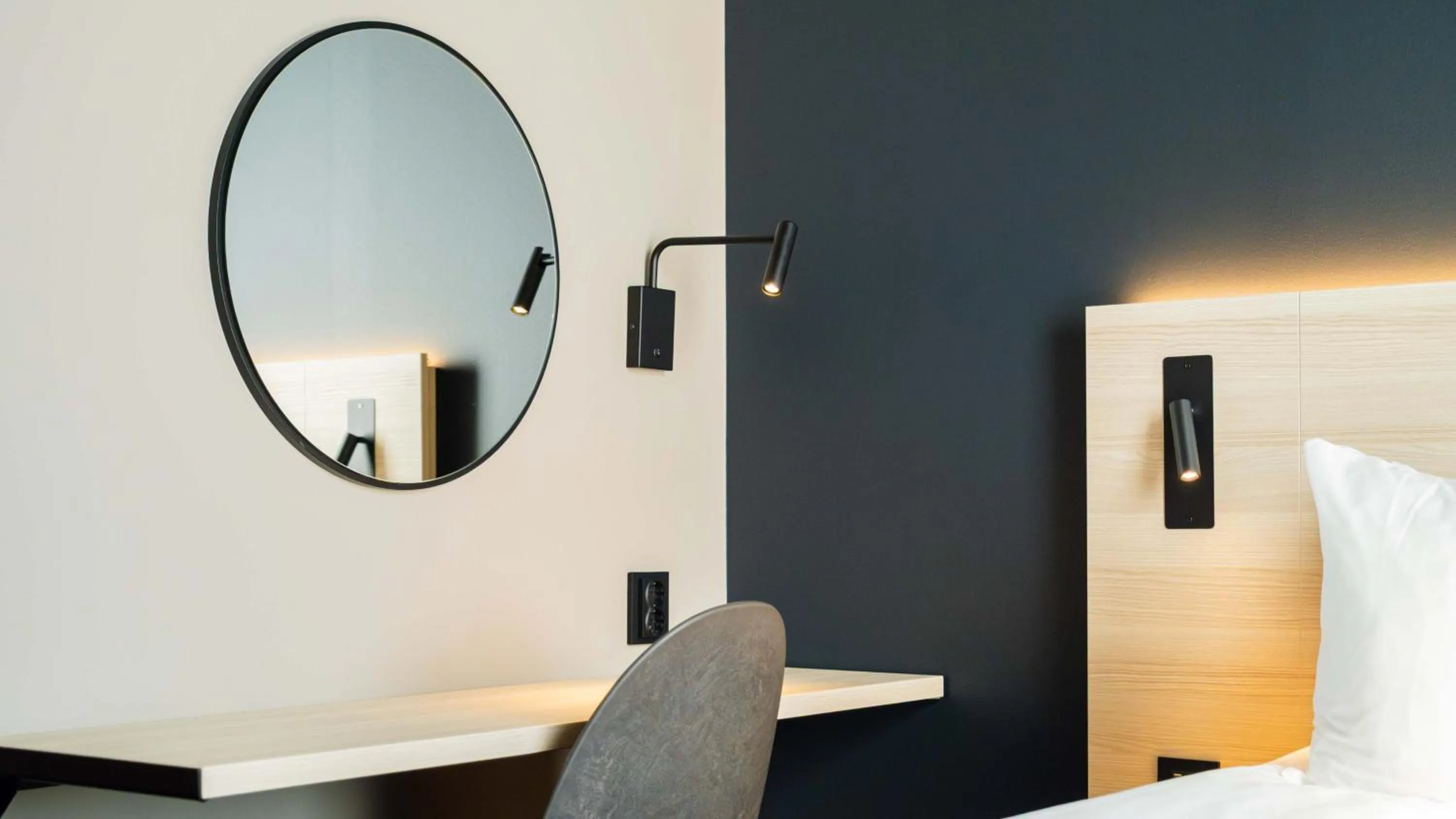 Decorative detail, Bed in Citybox Helsinki