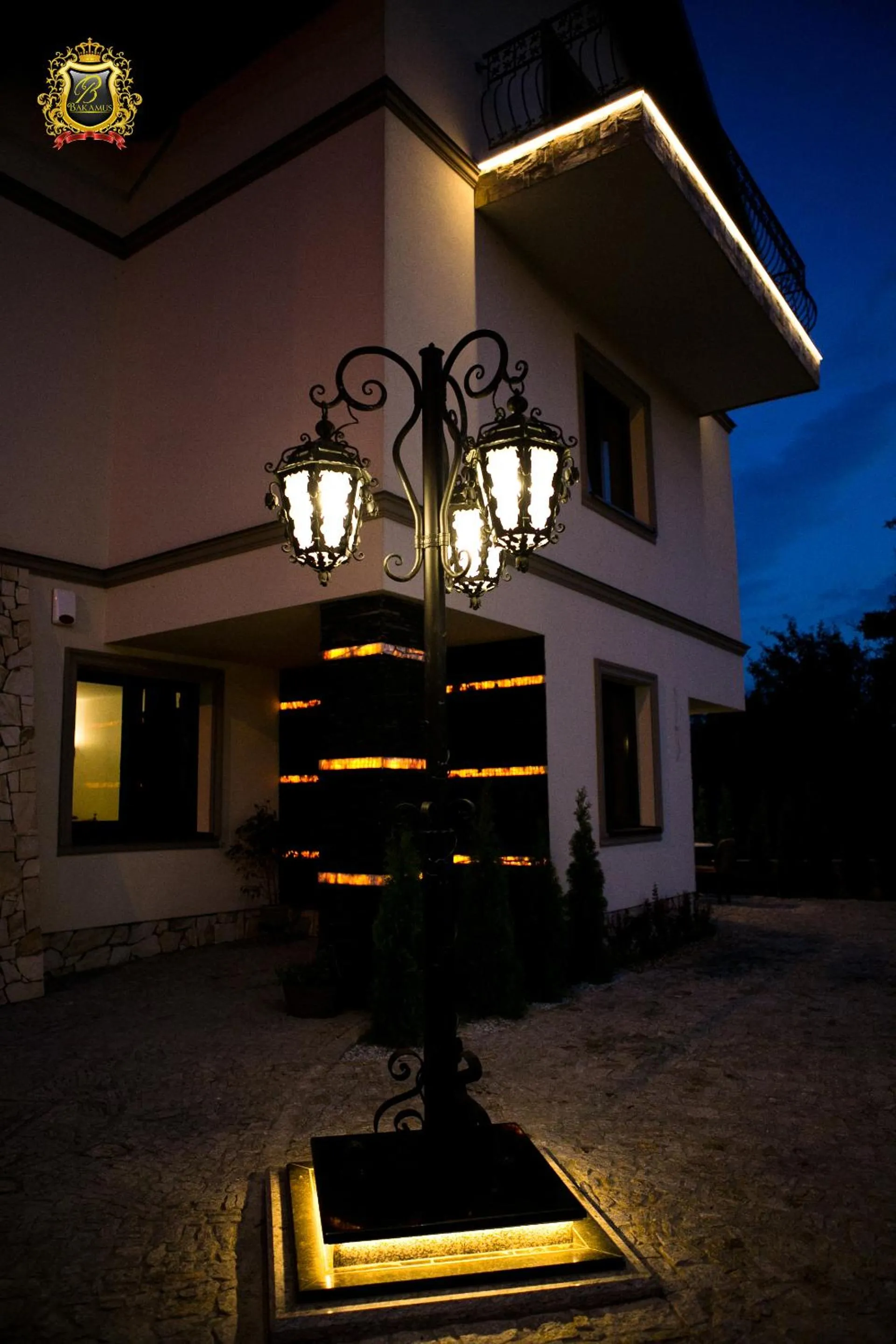 Facade/entrance in Rezydencja Bakamus