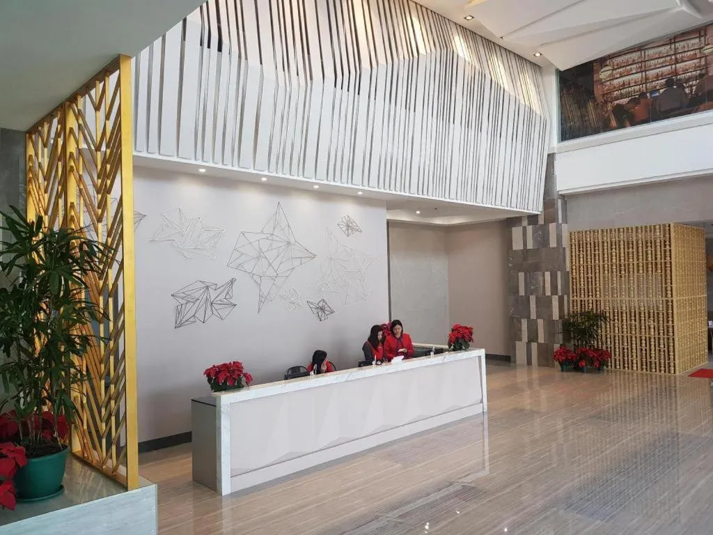 Travelite Hotel Legarda