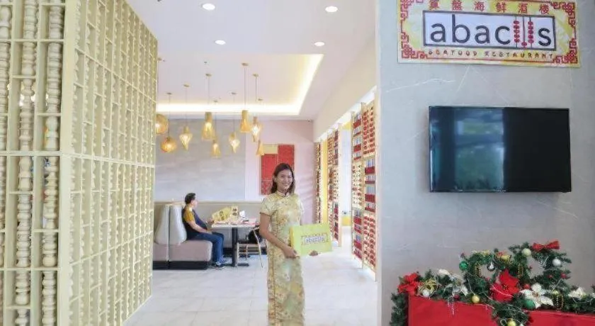 Travelite Hotel Legarda