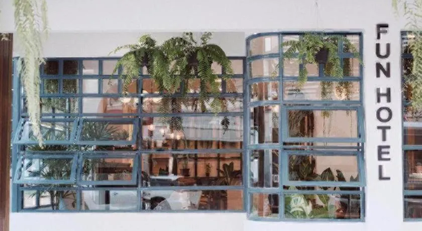 Fun Hotel