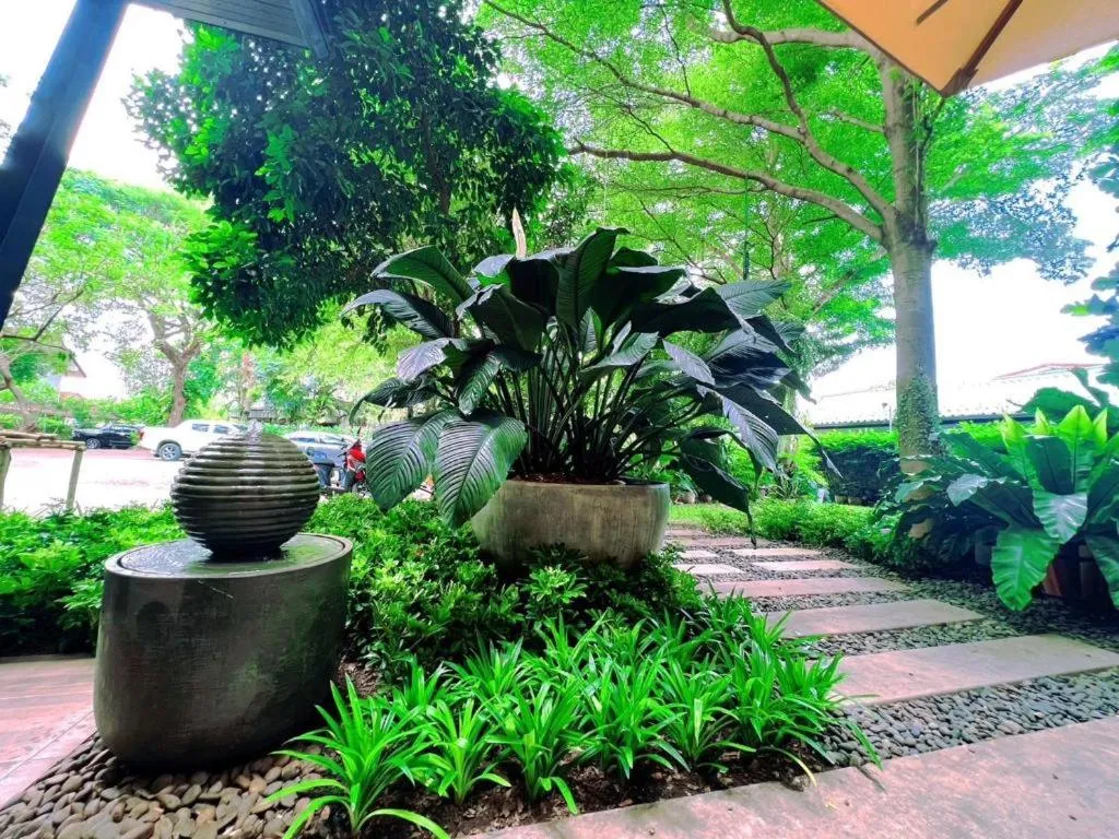 Gasser Park & Residence