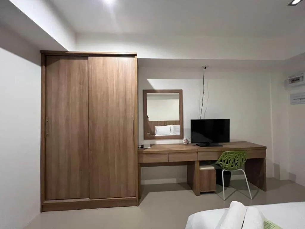 Gasser Park & Residence