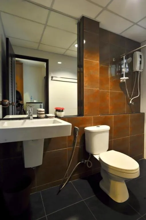 Gasser Park & Residence