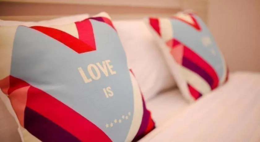 Bed in Klang Muang @ Nongkhai Hotel