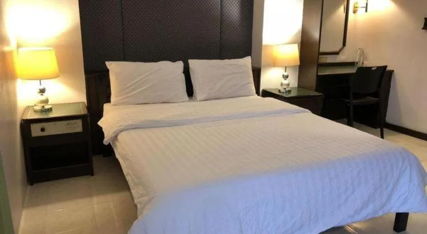 Bed in S.C. Heritage Hotel