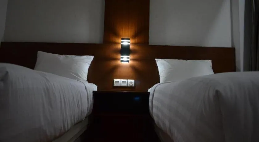 Bed in Horison Kota Lama Semarang