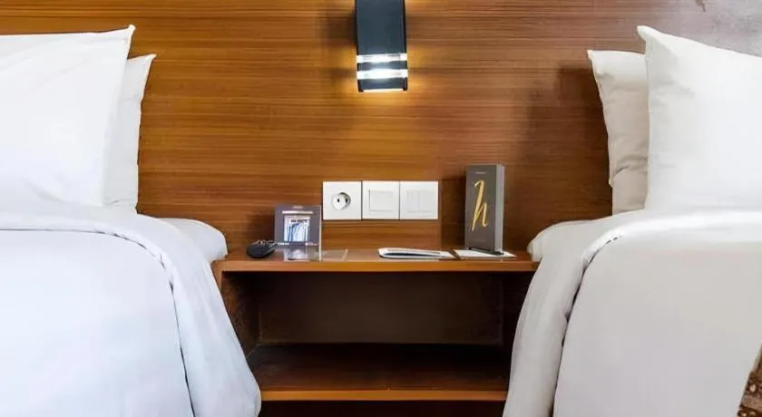 Bed in Horison Kota Lama Semarang