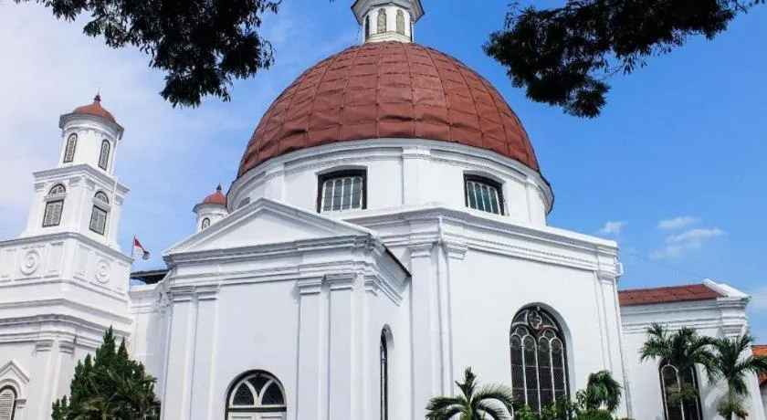Horison Kota Lama Semarang