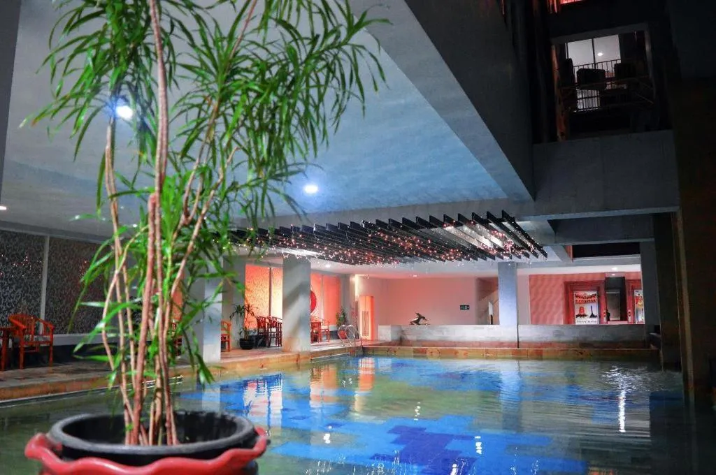 Horison Kota Lama Semarang