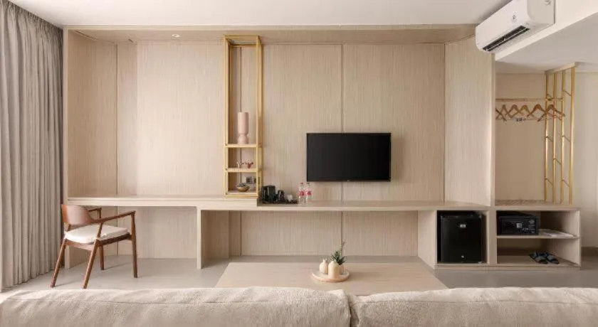 Bed in Elsotel Purwokerto By Daphna Management