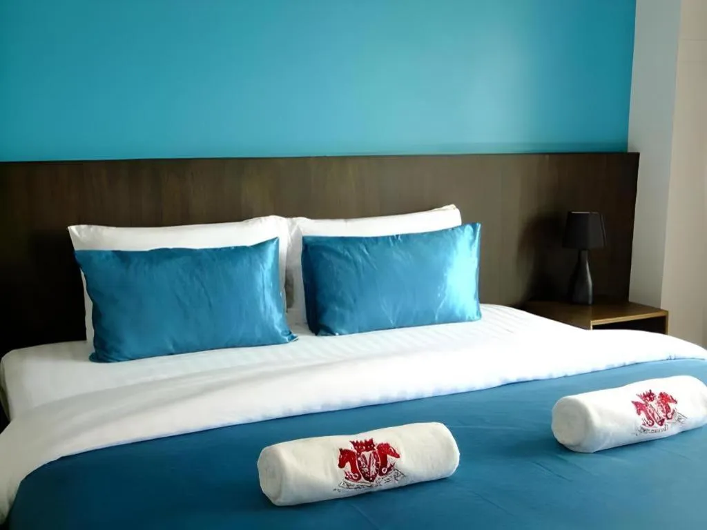 Bed in Chada Veranda Hotel