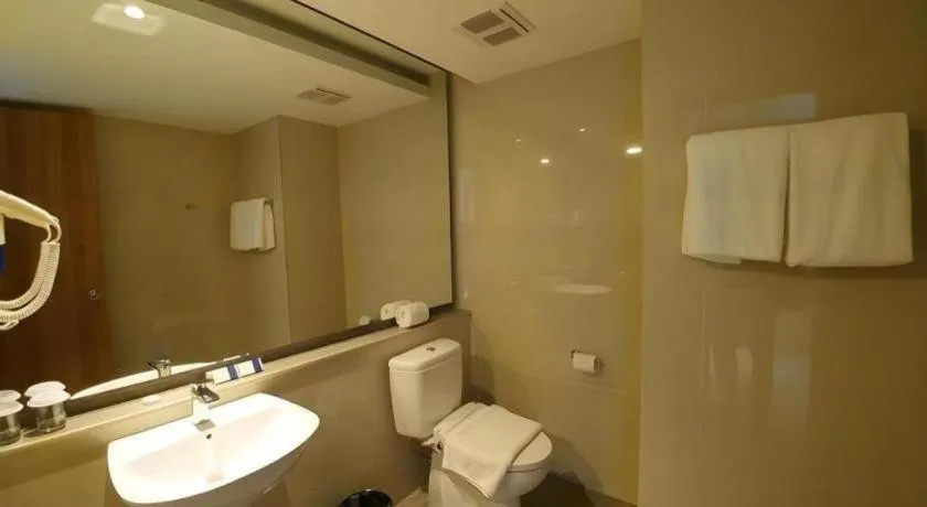 Wing Hotel Kualanamu Airport