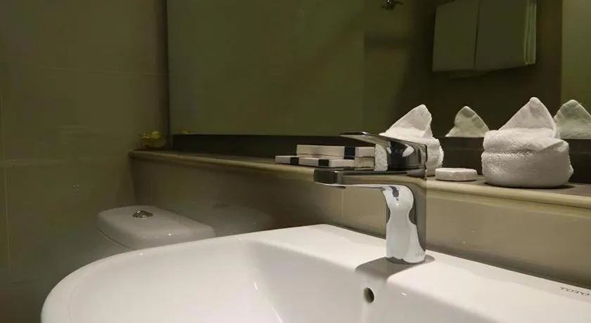 Wing Hotel Kualanamu Airport