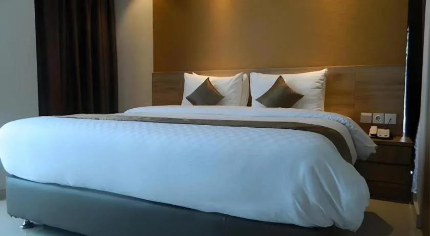 Bed in Wing Hotel Kualanamu Airport