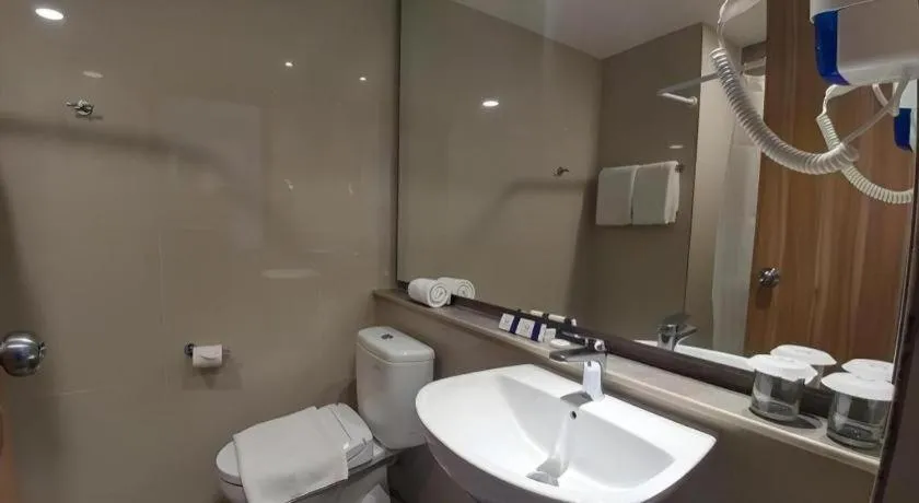 Wing Hotel Kualanamu Airport