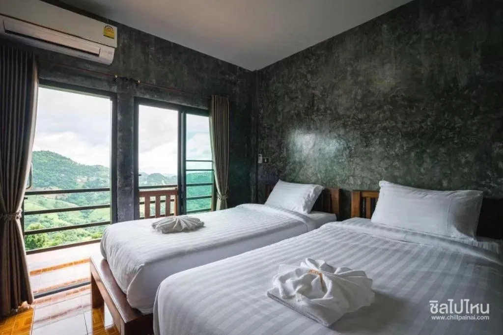 Bed in 101 Tea Green View