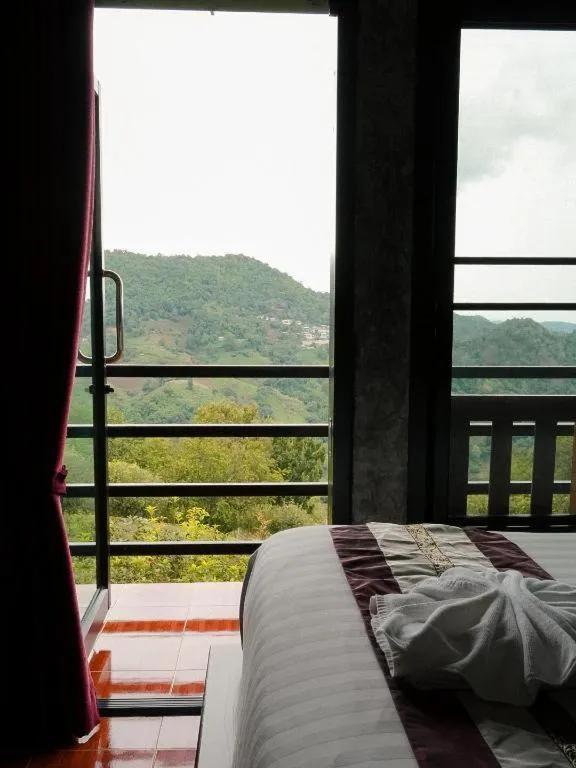 Bed in 101 Tea Green View