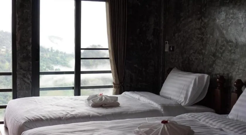 Bed in 101 Tea Green View