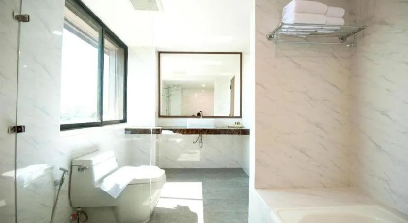 B2 Chang Phueak Gate Premier Hotel