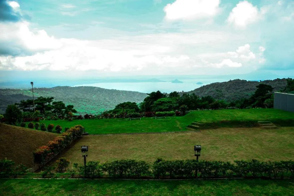 Days Hotel by Wyndham Tagaytay