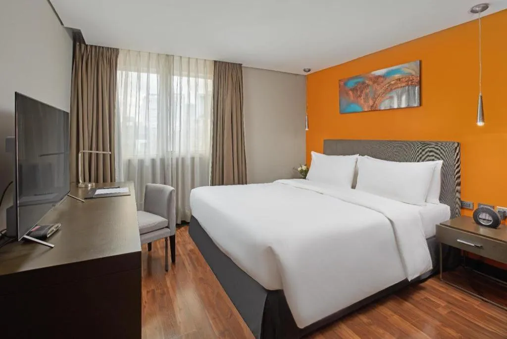 Bed in F1 Hotel Manila