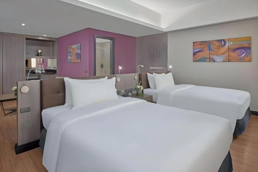 Bed in F1 Hotel Manila