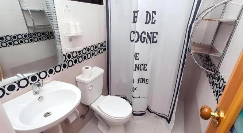 Palm Grove Saud Holiday Complex Hotel