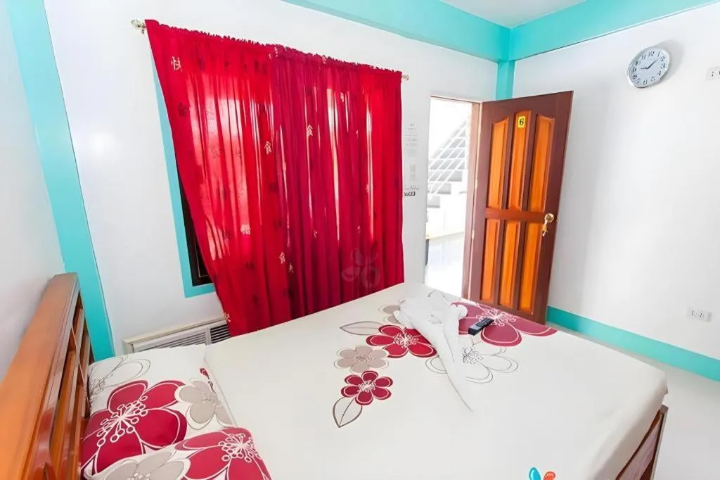 Bed in Palm Grove Saud Holiday Complex Hotel