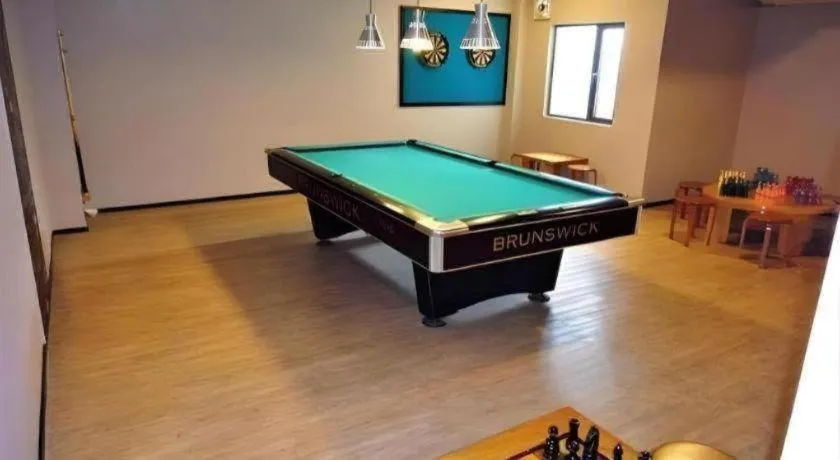 Mallberry Suites Business Hotel