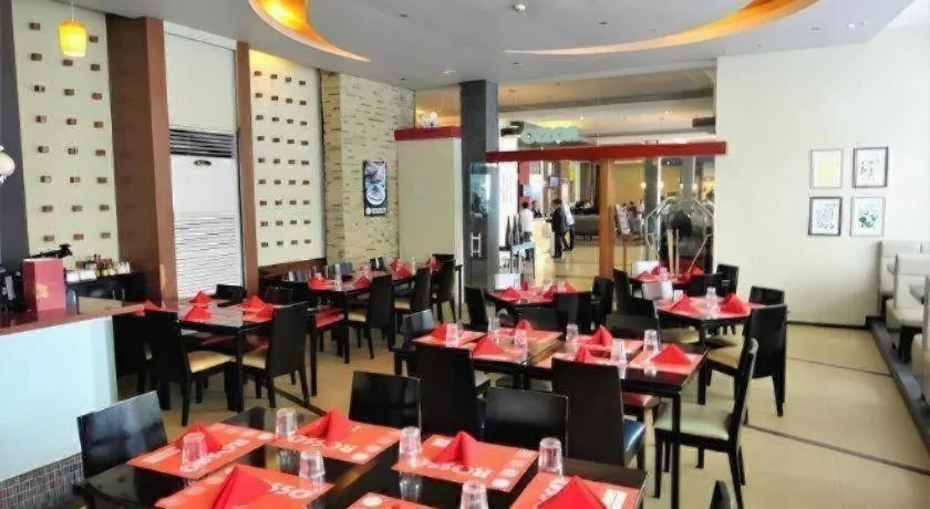 Mallberry Suites Business Hotel