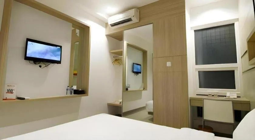 Bed in Casa Living Setiabudi Jakarta