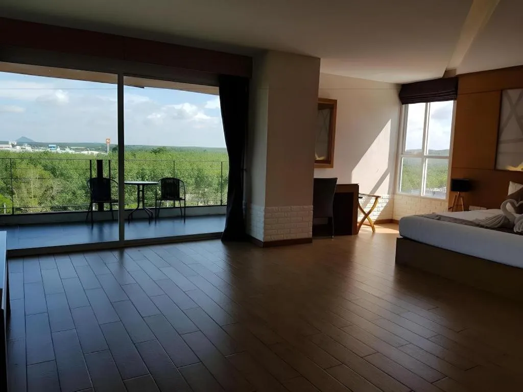 Bed in The Vista Hotel By Satit Group